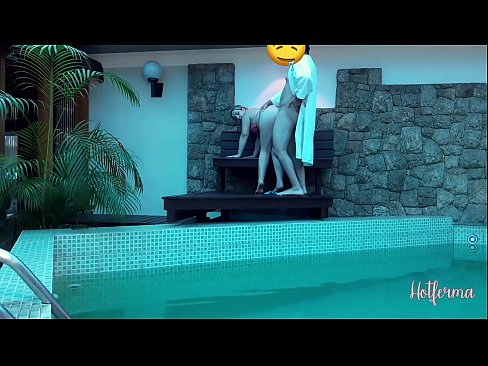 ❤️ Boss invita a cameriera à a piscina, ma ùn pudia resiste à un caldu Super porn à co.mkdou33miass.ru ❌